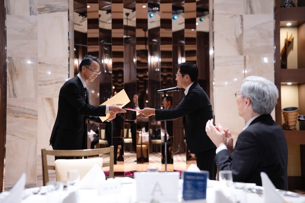 朝日大学様 永年勤続表彰記念祝賀パーティー | 式典・社員総会（入社式・周年記念・表彰式など）
